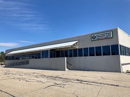 ODFL_service_center_WOR_North-Oxford_Massachusetts.jpg